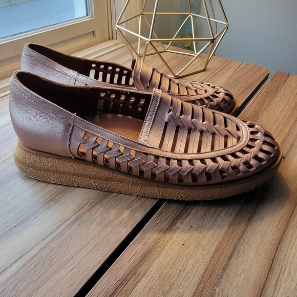 Yes, Huarache style loafer, Euro 40 (81/2-9), Blush - Picture 2 of 8